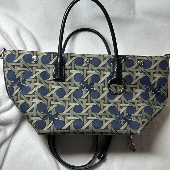 Tory Burch Geometric bag. - Picture 9 of 11